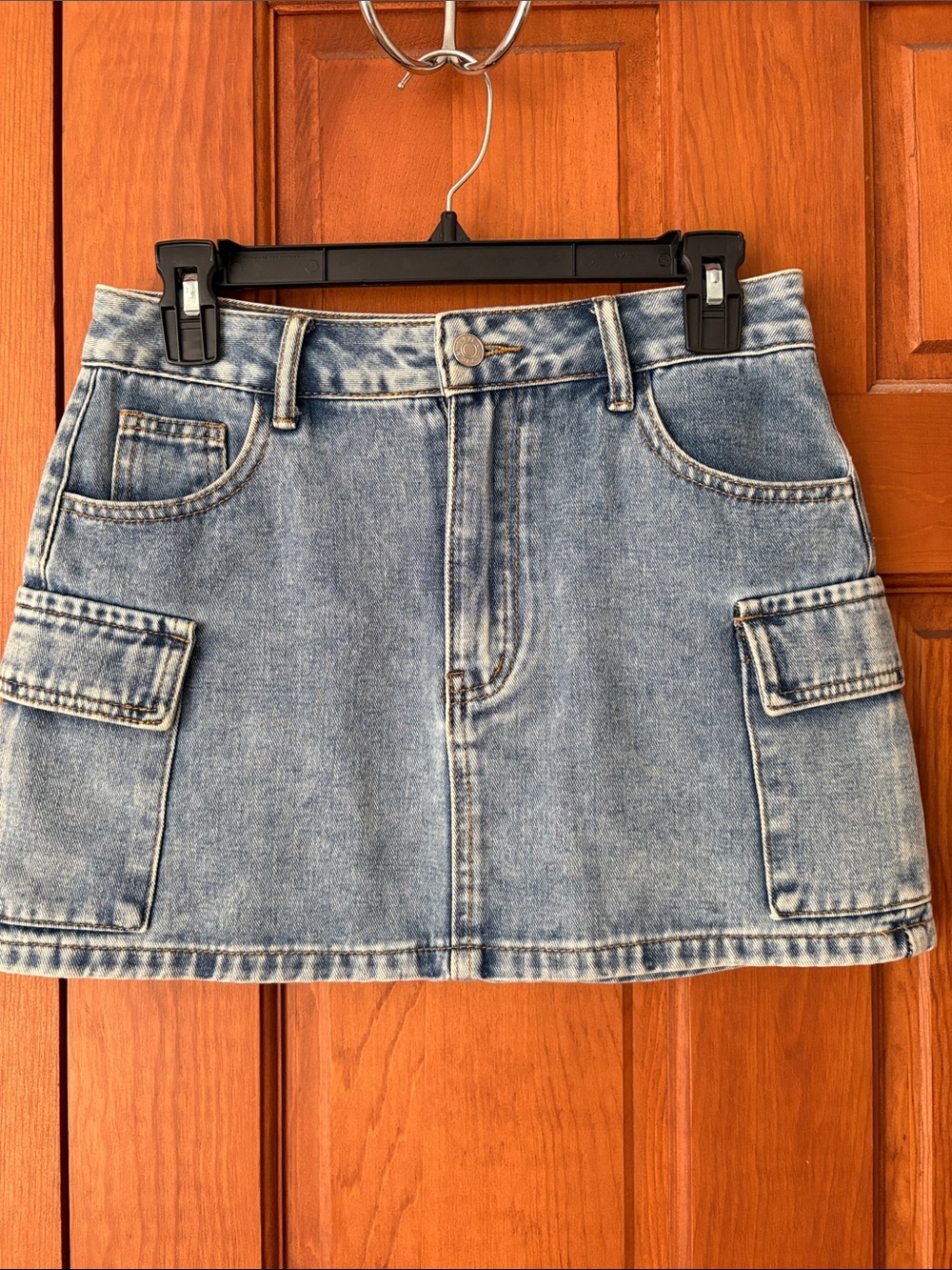 SHEIN Classic Light Blue Denim Cargo Mini Skirt. Size S